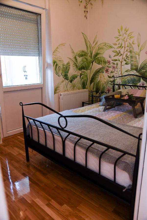 Garden Apartment - Oaza U Centru Grada Нови Сад Екстериор снимка